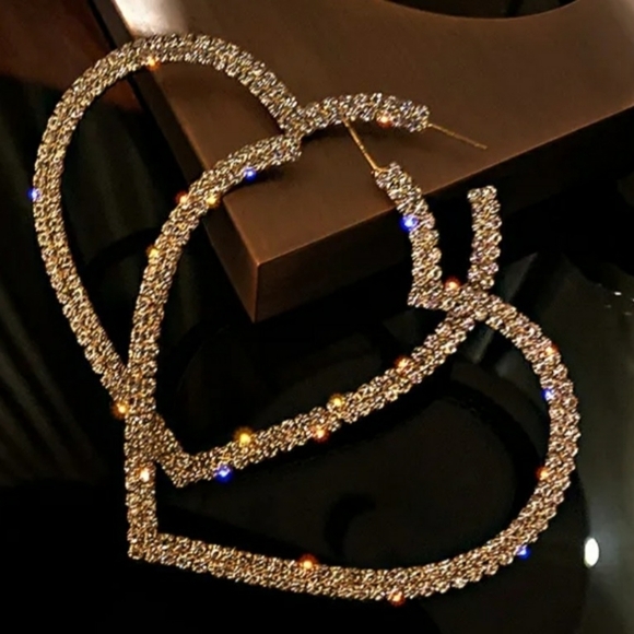 Rhinestone Heart Hoop Earrings 925 Post Gold Tone Setting - Picture 2 of 9